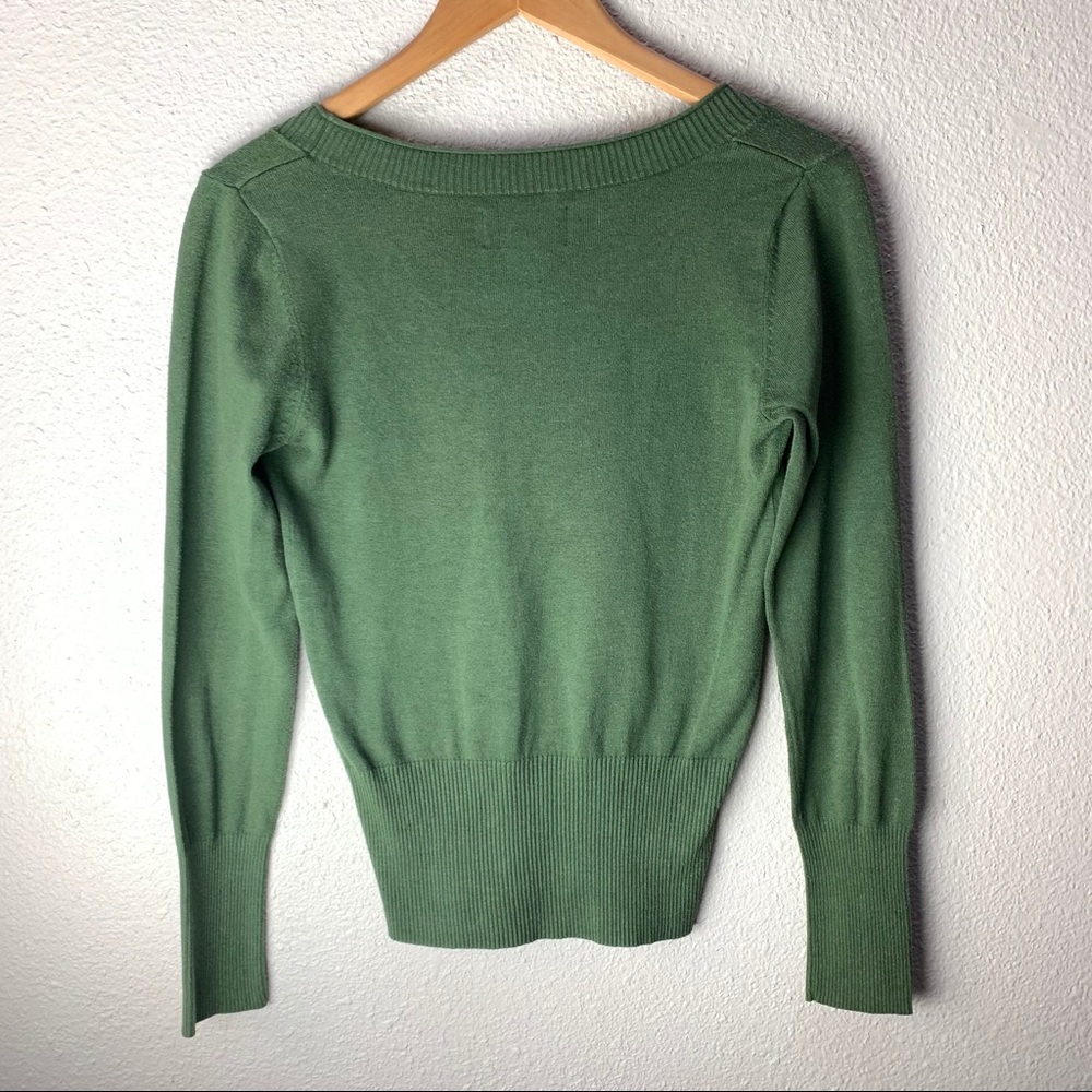 SO v-neck army green Sweater knit fitted Ribbed waist crop length Sz Xs-M Y2K - Picture 7 of 11